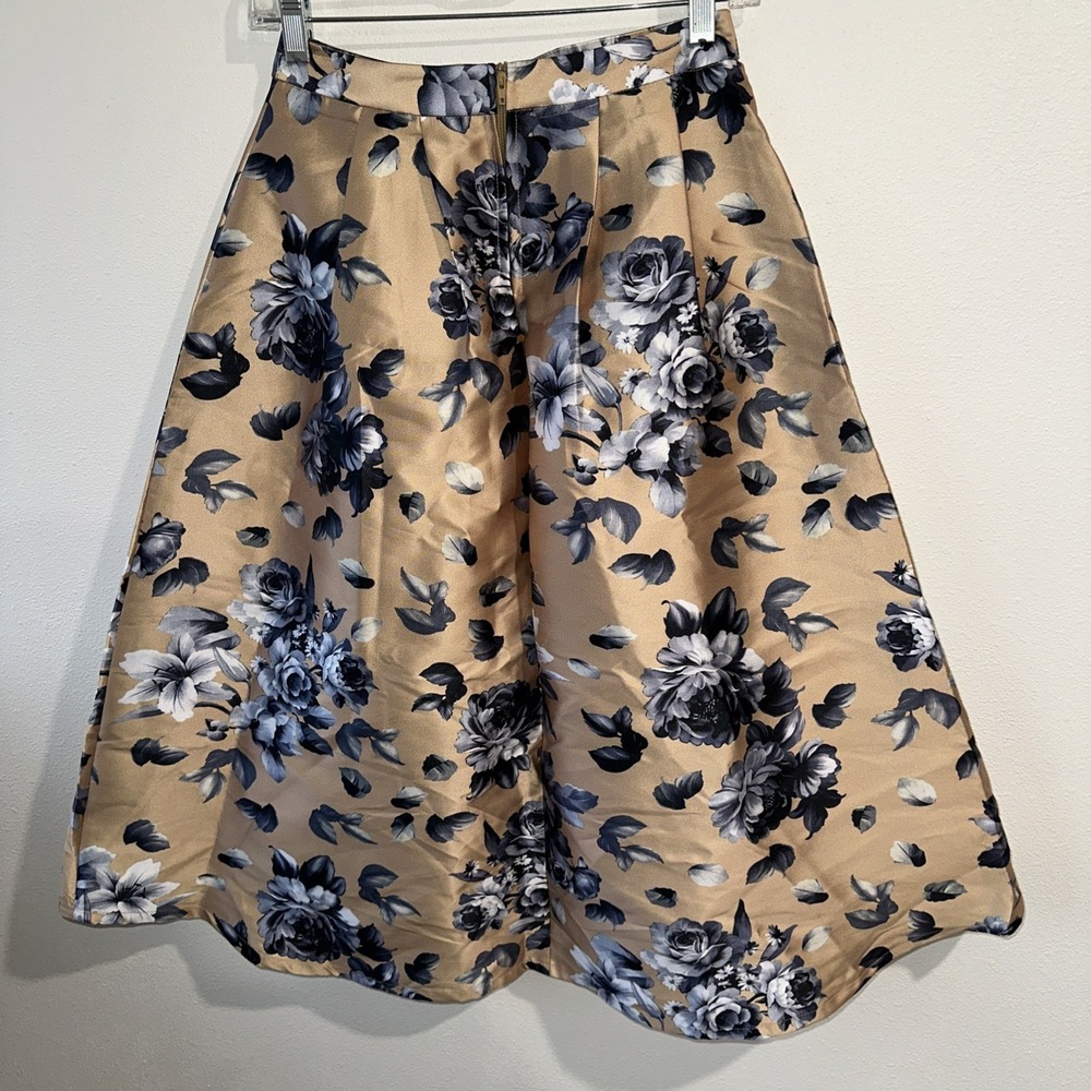 Jealous Tomato Blue /‎ Gold Floral Skirt  Size Small - Picture 7 of 11